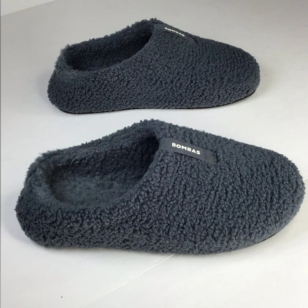 Bombas Sunday Slipper in Smoke Size 8.